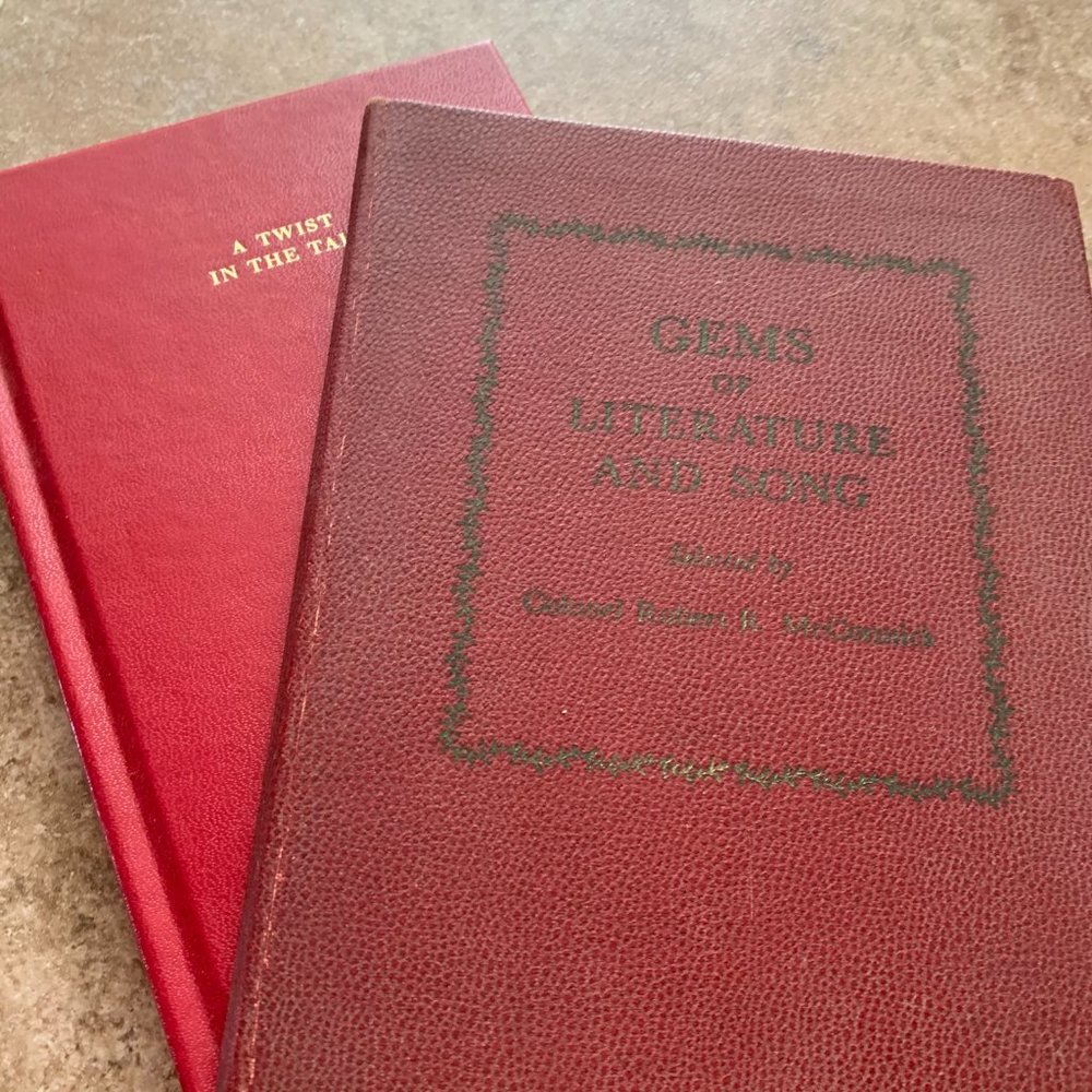 2 Little Vintage Red Books